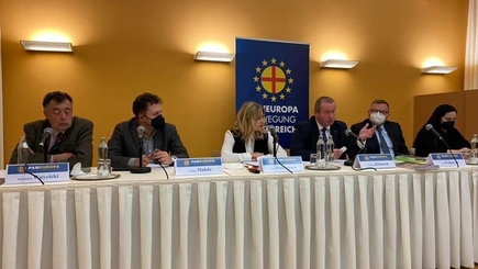 Презентация книги „Выживать рядом с империей: цена новейшей агрессии Кремля” в Республике Молдова