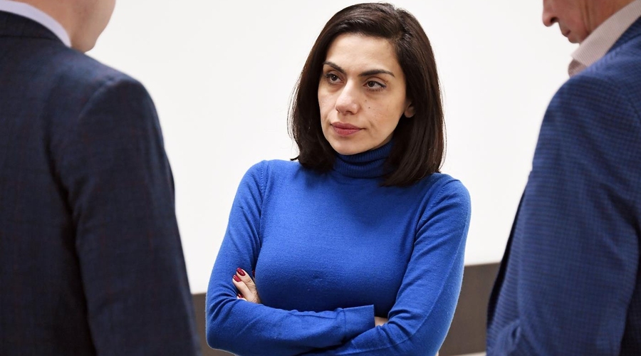 «Жизнь превратилась в сюжет».  Интервью с  