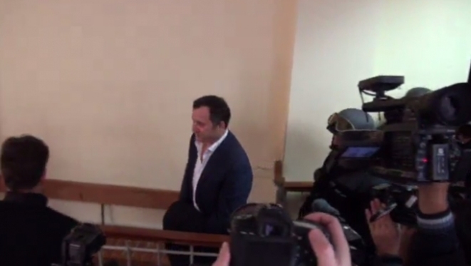 АП: Влад Филат останется под стражей