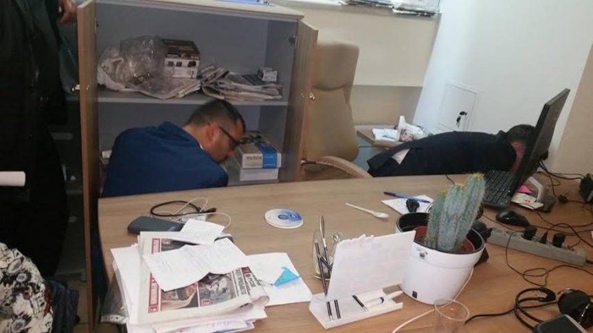 В доме Усатого и в офисе Нашей партии продолжаются обыски