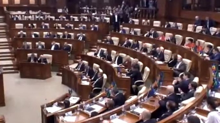 Сегодня пройдет совместное заседание парламента и правительства