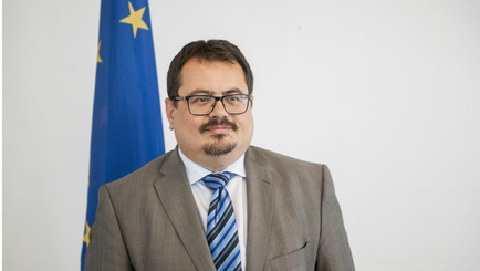 Петер Михалко - Молдова не добилась прогресса в реформе юстиции, расследовании кражи миллиарда, борьбы с коррупцией