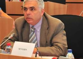 Румынский депутат Европарламента Адриан Северин: Франция должна быть исключена из Шенгенской зоны!