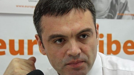 Генерал Виорел Кетрару 