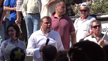 Все кричат «вира», а выходит «майна»