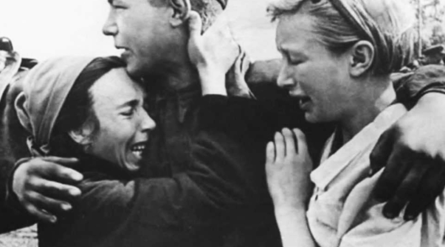 Выпускной вечер,  21 июня 1941 года. А назавтра была война.