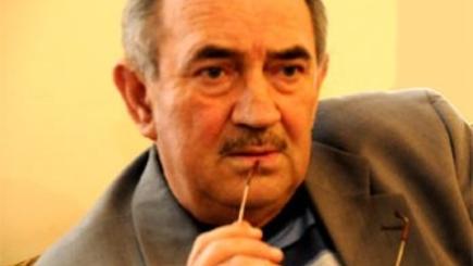Вывод один: пресса должна «объявить войну» нынешней власти