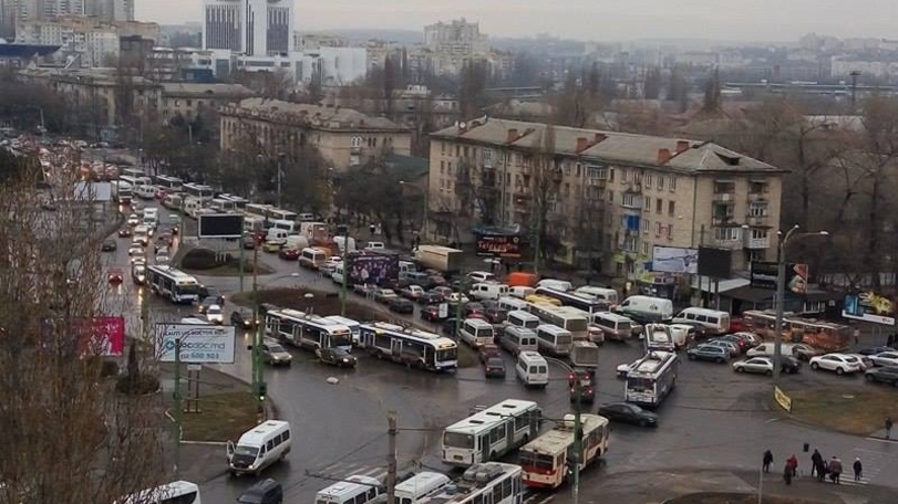 Водители с завтрашнего дня будут ездить по новым Правилам дорожного движения