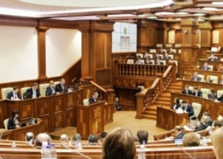 Парламент отменил акцизы для экономических агентов из ПМР