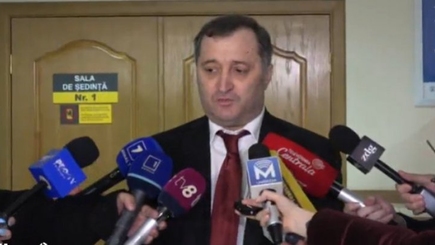 Бывший премьер-министр Влад Филат остается на свободе
