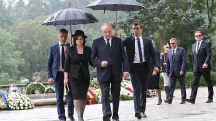 Президент Республики Молдова отдал дань памяти Королеве Румынии Анне