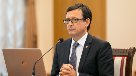 Октавиан Армашу: Основными бенефициарами реформы заработной платы являются работники образования
