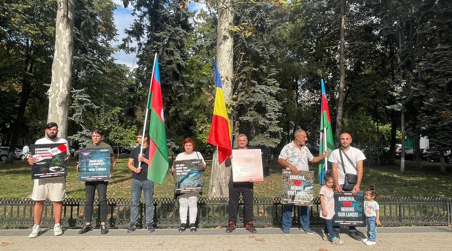 Азербайджанцы Молдовы выступают против минного терроризма Армении