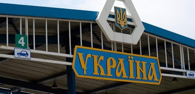 Иностранцам, подлежащим самоизоляции, въезд на Украину без приложения Дій вдома запрещен!