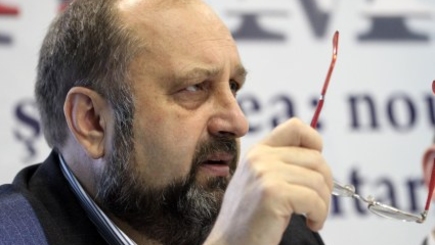 Виталий Андриевский: Еще   раз   об    обновлении  ПКРМ.  Полемика с  депутатом от ПКРМ Зурабом  Тодуа