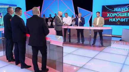 Принципы: НАТО нам надо?