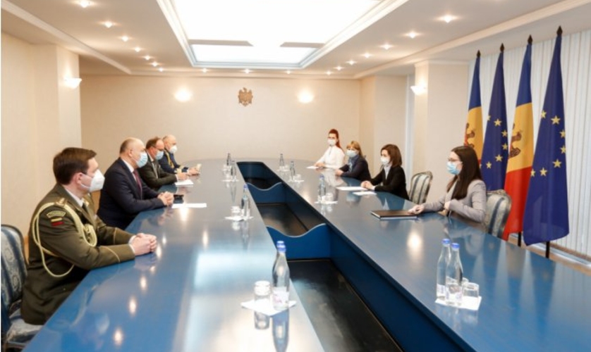 Президент поблагодарила партнеров по развитию за полученную в последние дни помощь
