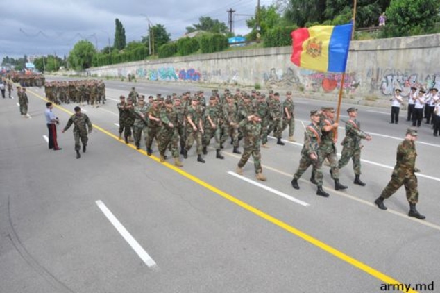 Молдавская армия готовится к военному параду