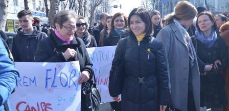 Молдавские священнослужители требуют от властей запретить гей-парады