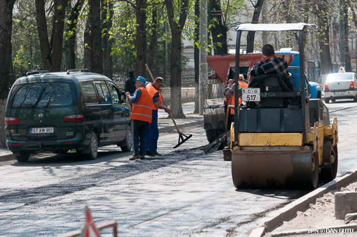 Получающих соцпомощь обяжут трудиться на блaго общества