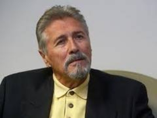 Эмиль Константинеску: По вине  Траяна Бэсеску Румыния теряет доверие внешних партнеров
