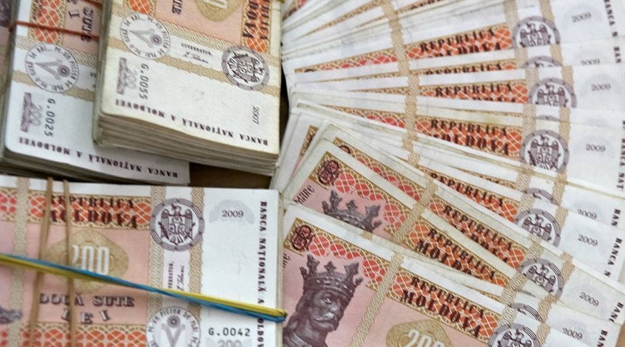 Бюджетникам повысили зарплаты