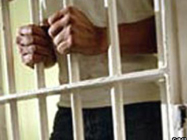 Главреда одной из газет подозревают в организации нелегальной миграции
