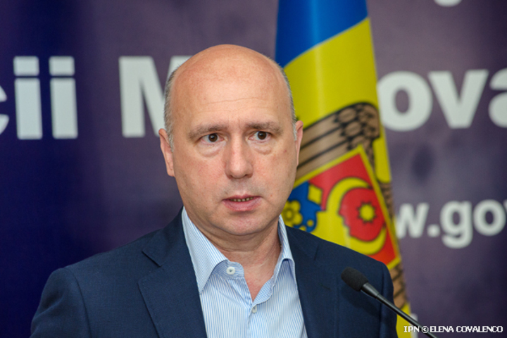 Премьер-министр Павел Филип совершит визит в Киев