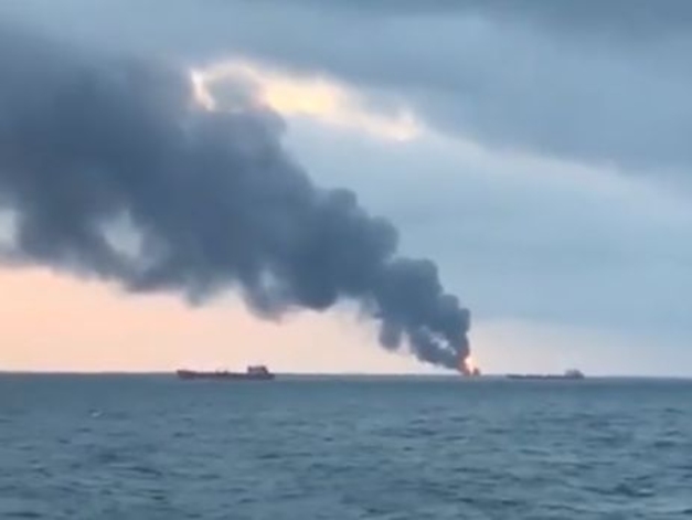 В акватории Черного моря загорелось и затонуло российское судно