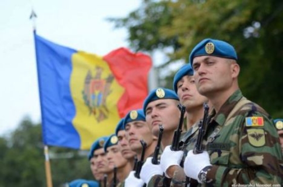 Более 1200 комплектов парадной формы получат военнослужащие Национальной армии
