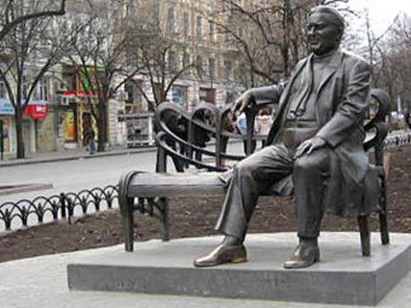 Песня Утесова стала гимном Одессы. Тексты гимна Одессы и Кишинева
