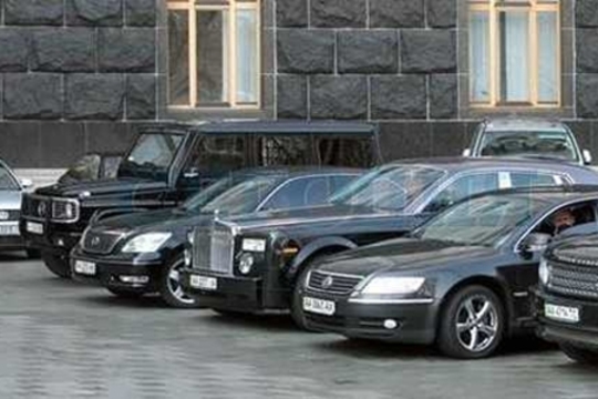 Парламентский автопарк обходится стране в более чем 1 млн. леев