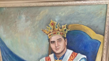 Будущее по Усатому: весёлые картинки на мраморных плитах