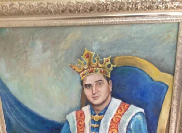 Будущее по Усатому: весёлые картинки на мраморных плитах