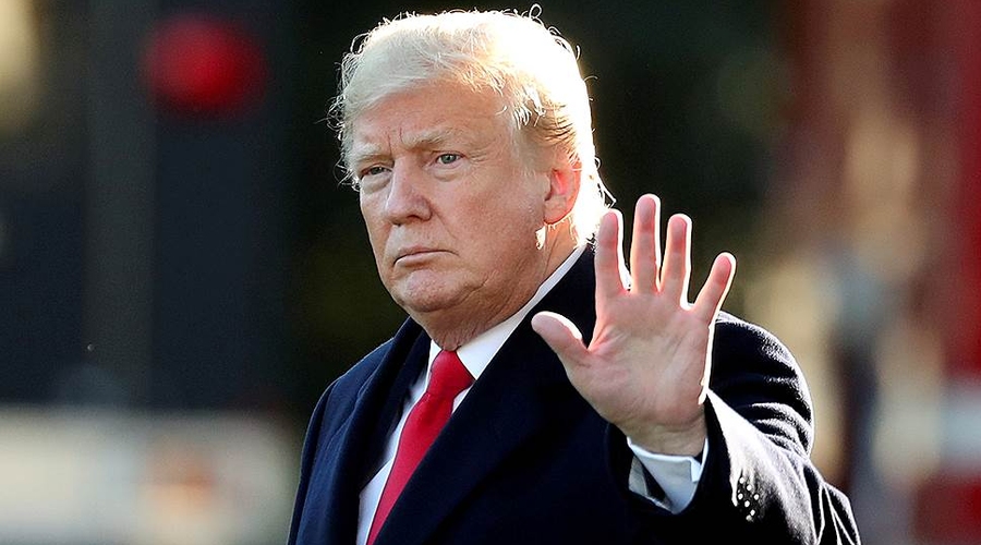 Трамп ввел в США режим ЧС для защиты сетей связи