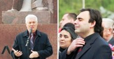 Ленин не входит в число культовых фигур для идеологических работников ПКРМ. Это место заняли Грамши и Ганди