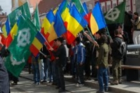 Сторонников Великой Румынии прогнали с антиправительственного митинга в центре Бухареста