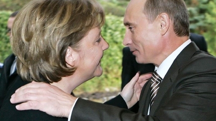 Призрак Путина будет сопровождать визит Ангелы Меркель в Кишинев