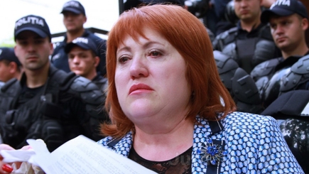 Маноле, доколе?!
