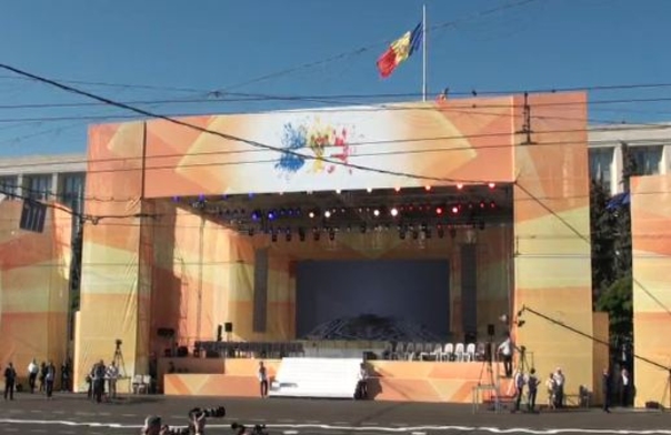Парад посвященный Дню Независимости Республики Молдова (LIVE)