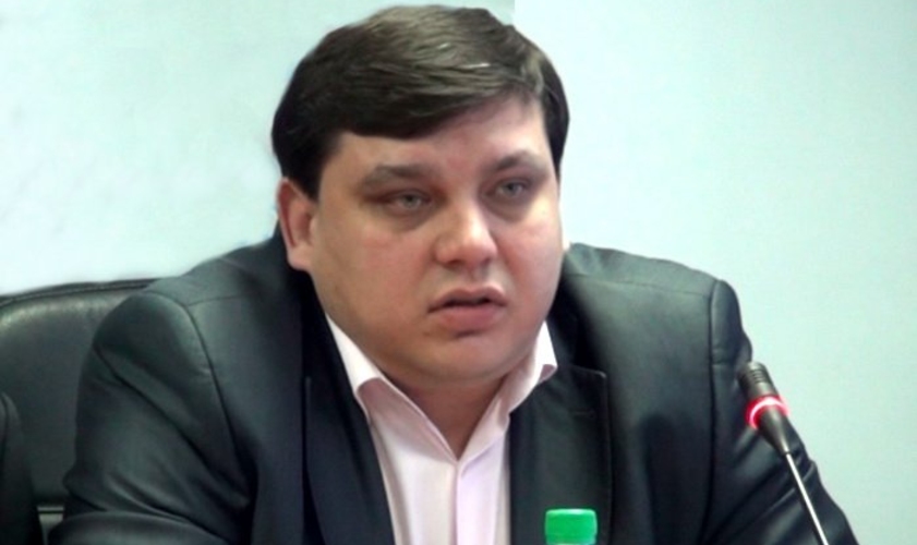Попа разоблачает бархатную революцию