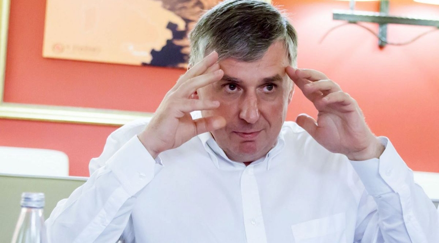 Прорицание Стурзы, похоже, сбывается: «Наступает Армагеддон!»