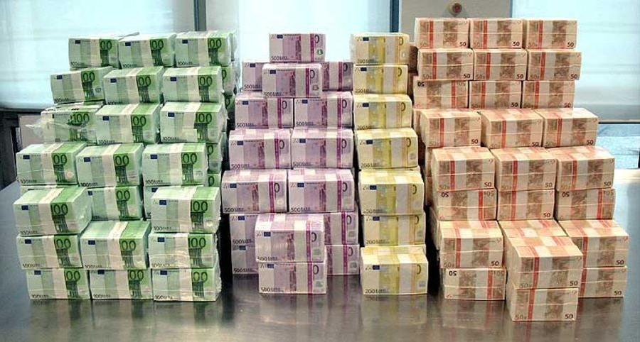 Болгария решила вступить в зону евро