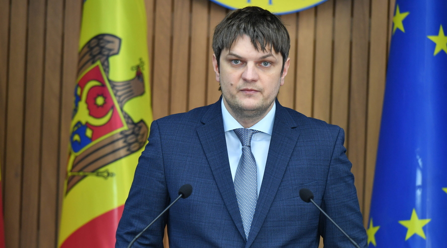 Андрей Спыну: Пришло время “порвать” с советским прошлым