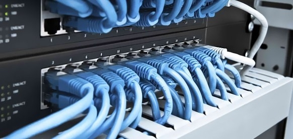 Мировые IT-компании начинают борьбу с языком вражды в интернете