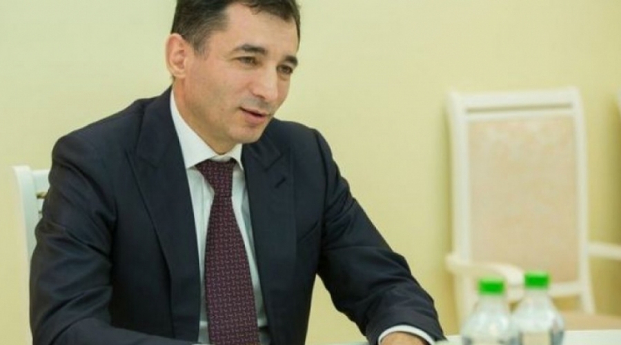 «30 лет в азербайджанских мечетях в Карабахе держат свиней»
