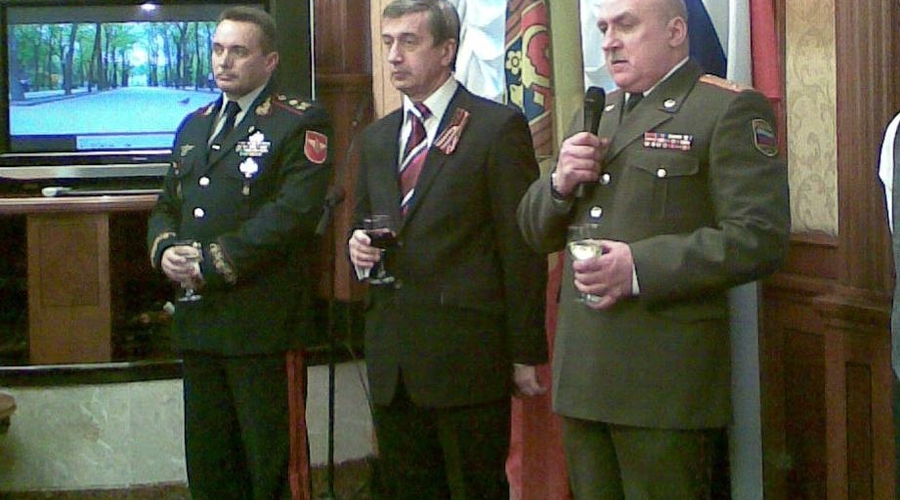 Российские и молдавские  военные   совместно отметили  День  защитника   Отечества