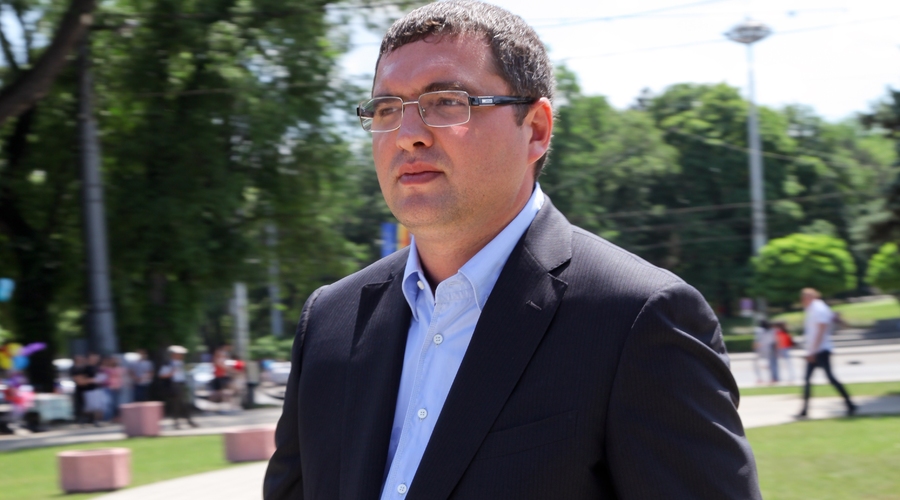 Воронин намерен отсудить 1 лей у Усатого