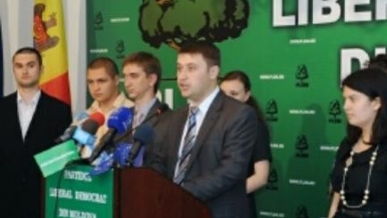 Молодежь Либерал-демократической партии Молдовы переизбрала своего председателя