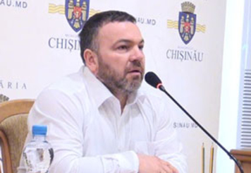 Социалисты обратятся в правоохранительные органы в связи с некачественным ремонтом дорог в Кишинёве